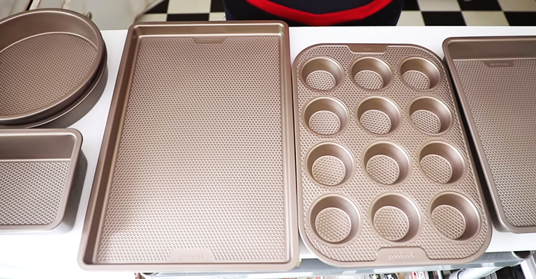 Bakeware for Convection Oven