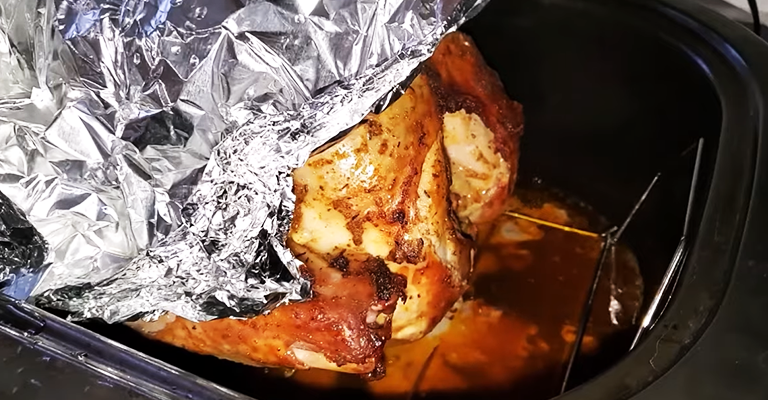 Do You Put Foil Over Turkey When Cooking?