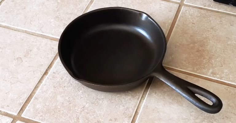 What Size Cast Iron Skillet?