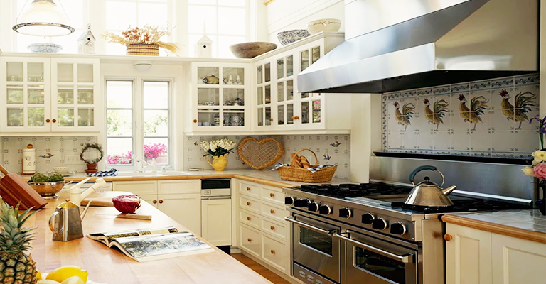 What Is A Traditional Kitchen?